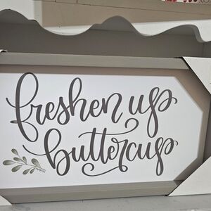 NWT Freshen Up Buttercup Wall Art 😄